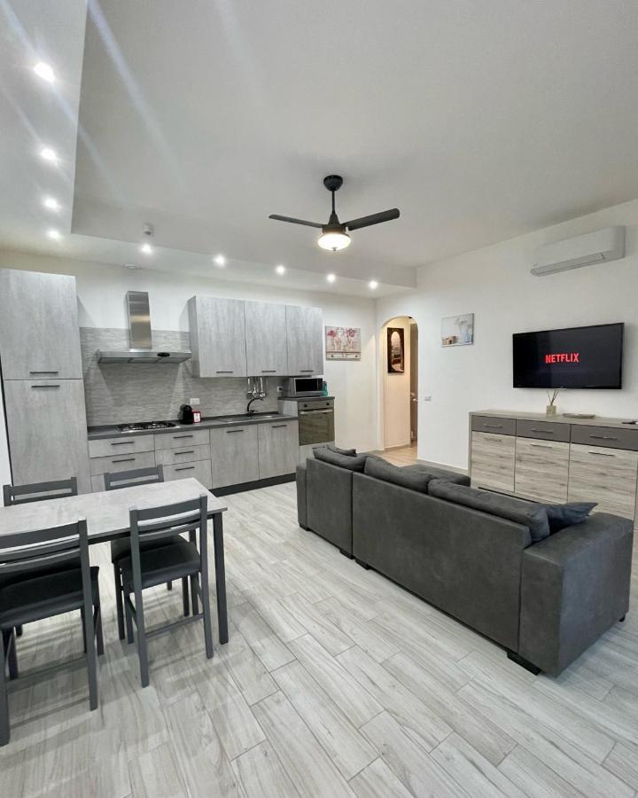 Luxury Apartment B Olbia Exterior photo